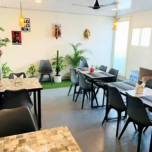 3* Hotel Lime Tree Pulkit Gurgaon-artemis Hospital, Nearest Metro Huda Centre